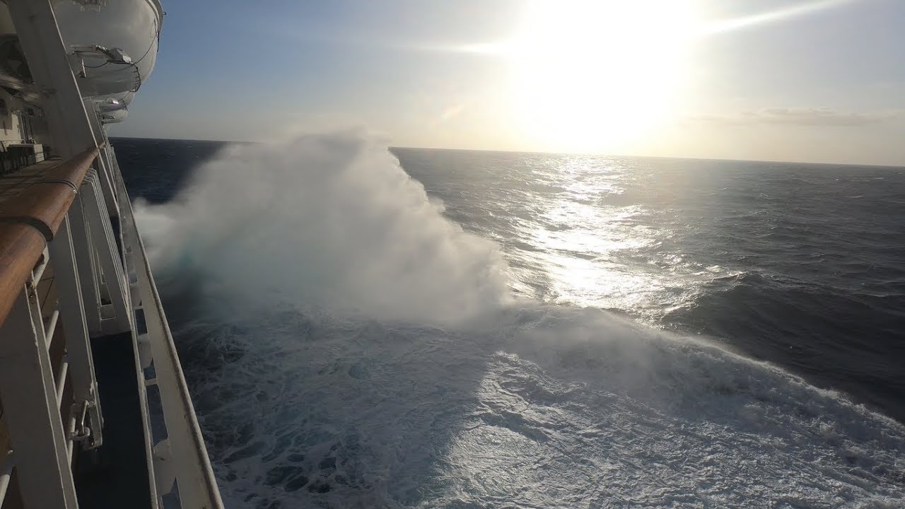 Cruise ship encountered a storm