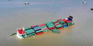 Container ship evacuated amid faced dangerous situation