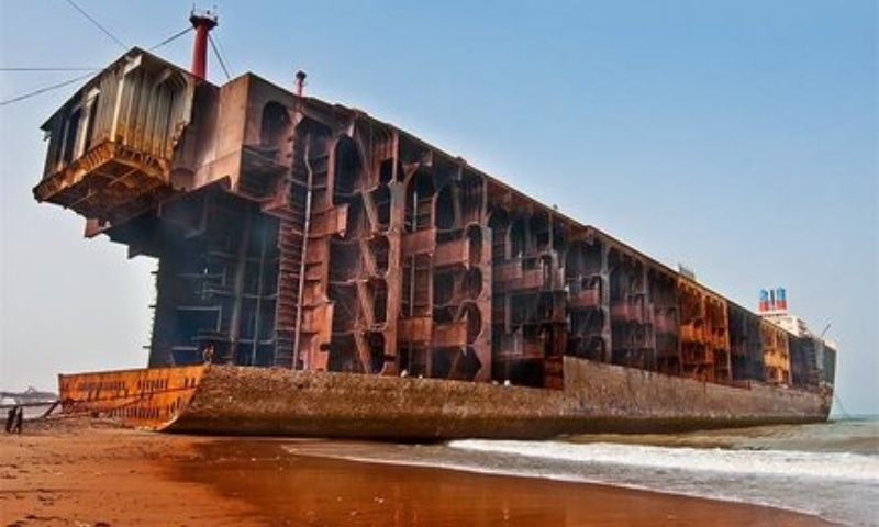 Ship recycling : Pakistan yards will upgrade or dismantled ?