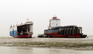 Breaking Waves: Norway's Generous Investment to Greenify Bangladesh's Ship Recycling Yards