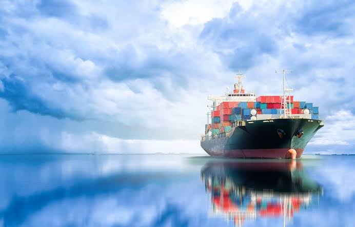 Navigating Tomorrow: Five Future Trends in the Shipping Industry