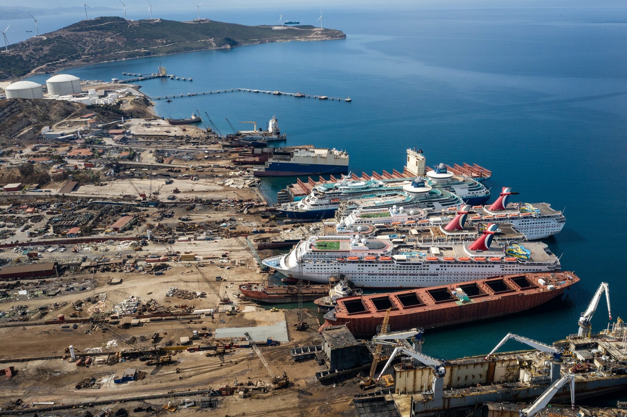 Navigating the Future: Transforming Ship Recycling in Turkey