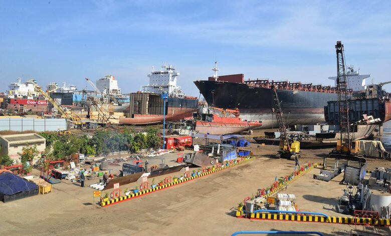 GMS Anticipates a Glimmer of Hope for Ship-Recycling Industry in 2024