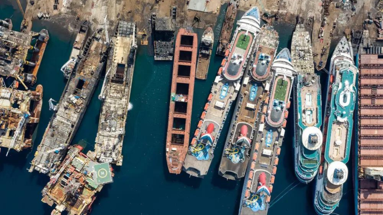 Developments in Ship Recycling Markets: Challenges and Silver Linings