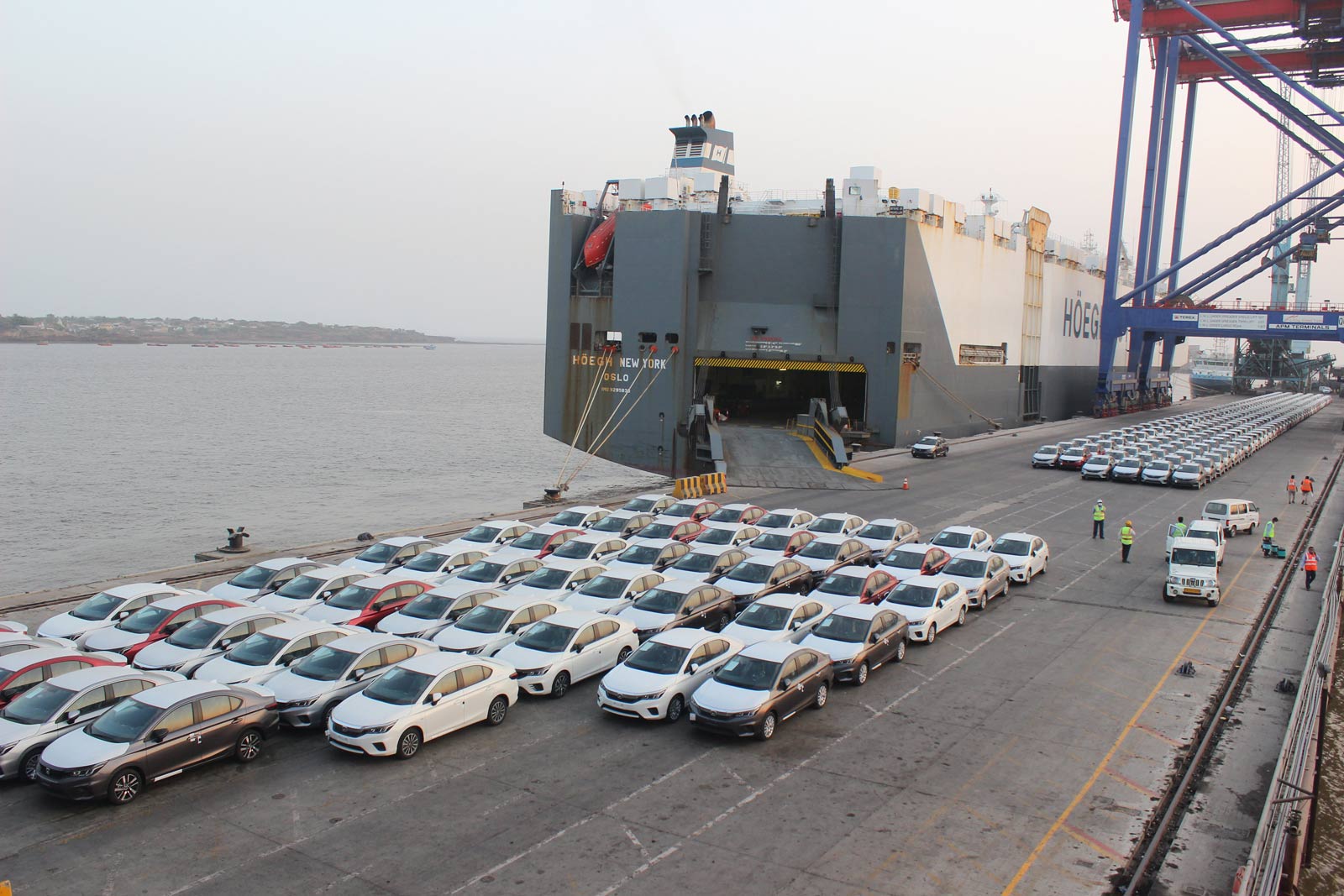 APM Terminals Pipavav Sets New Record in Vehicle Logistics: Boosting ...