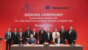 Hapag-Lloyd to Expand Fleet with 24 New Eco-Friendly Container Ships from Chinese Shipyards